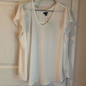 Torrid White blouse NWT SIZE 2